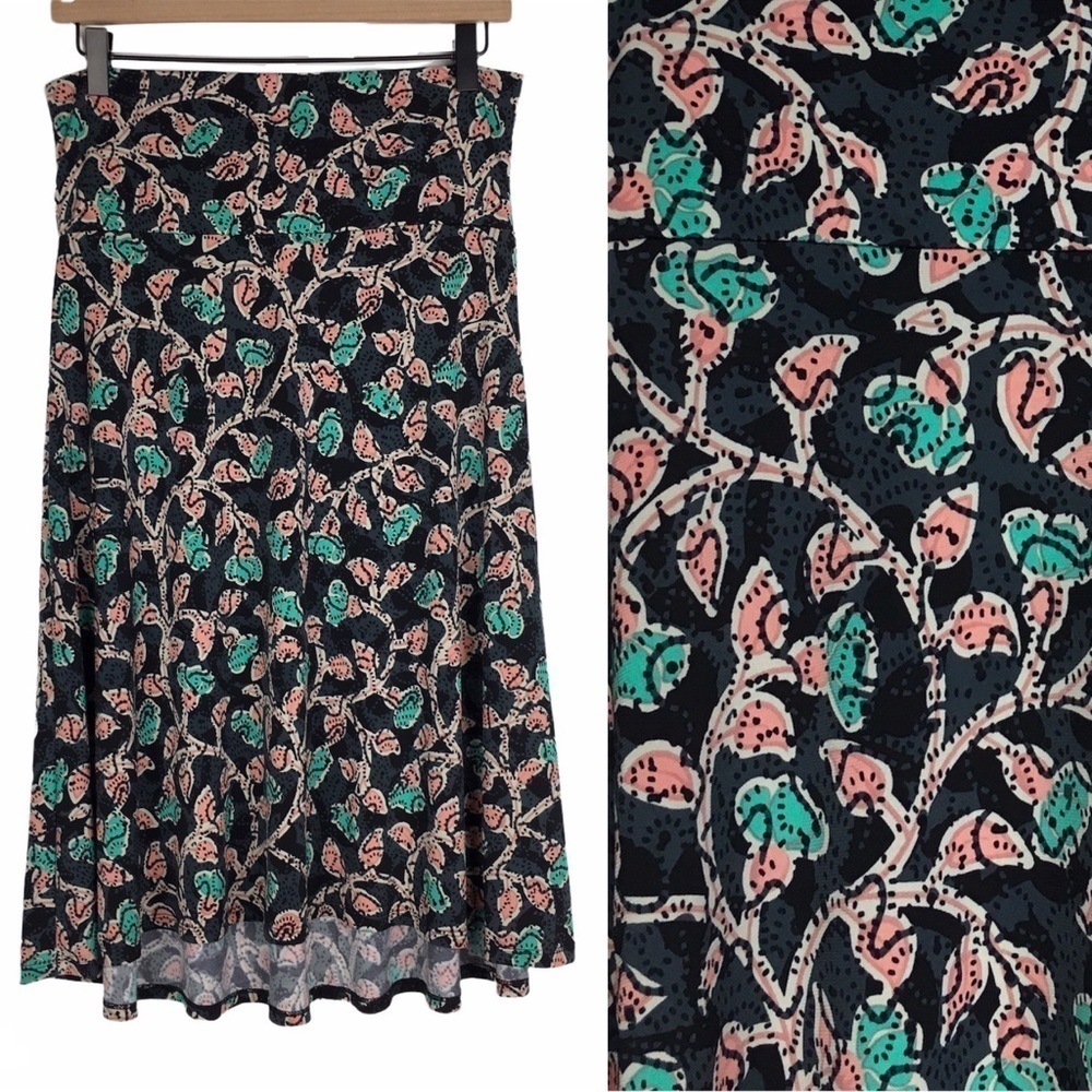 LULAROE Azure Skirt Floral Leaves Leaf Dot Boho Knee Length Stretchy Size Medium